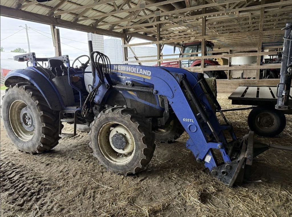2014 New Holland T4.75 Equipment Image0
