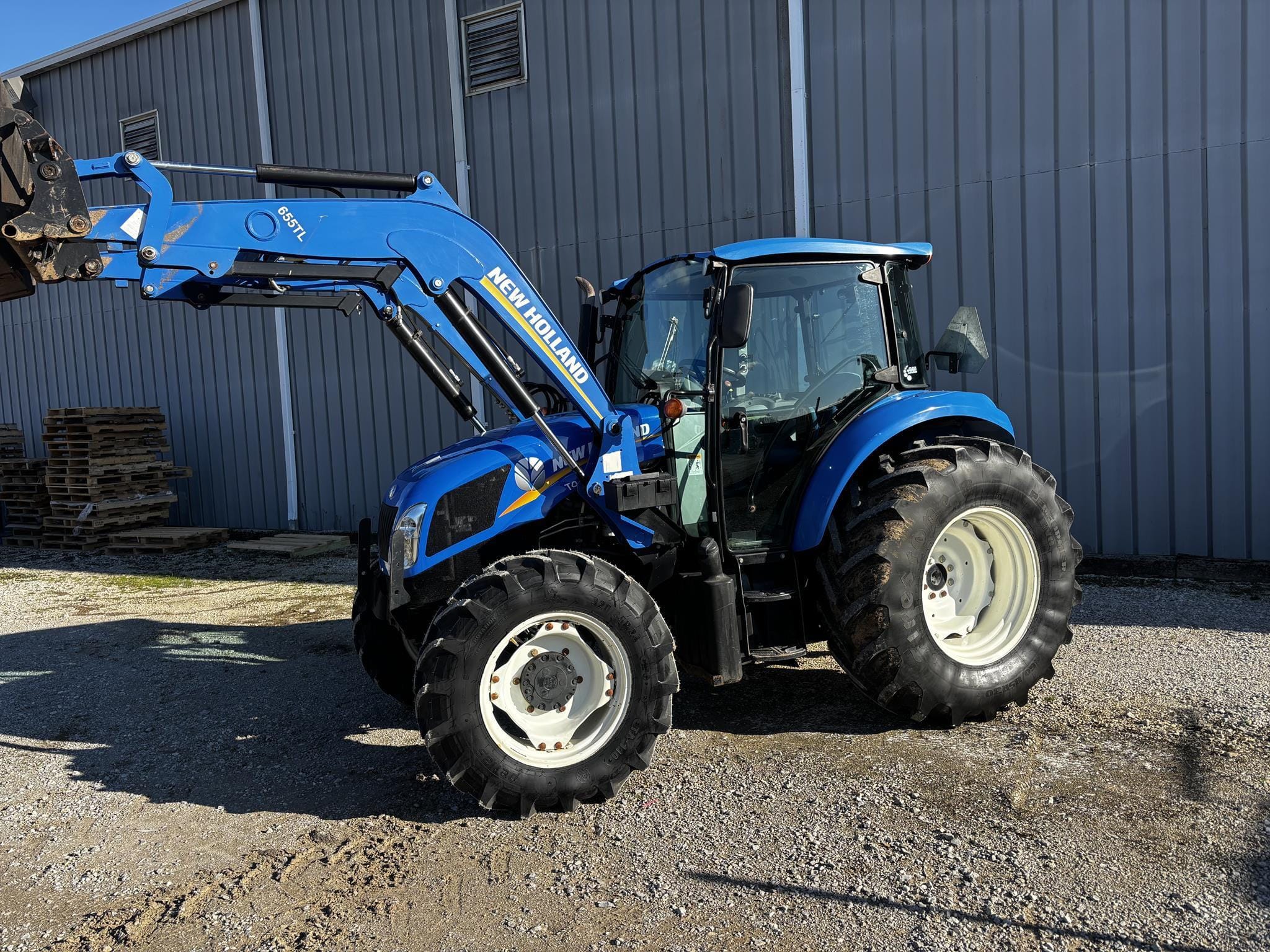 2014 New Holland T4.95 Equipment Image0