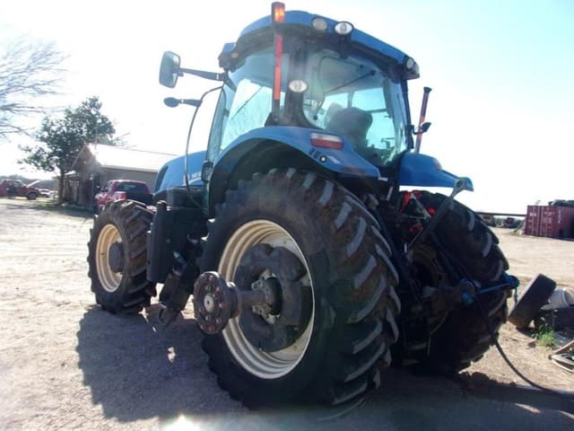 Image of New Holland T7.235 equipment image 1