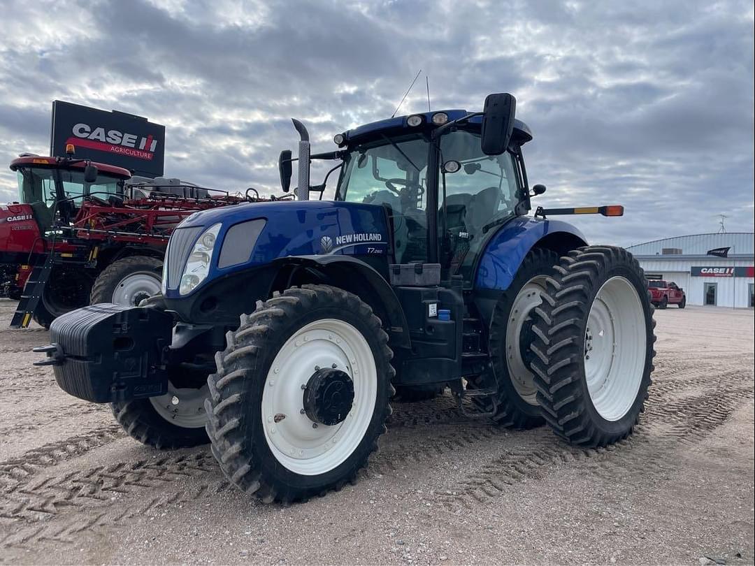 Image of New Holland T7.260 Primary image