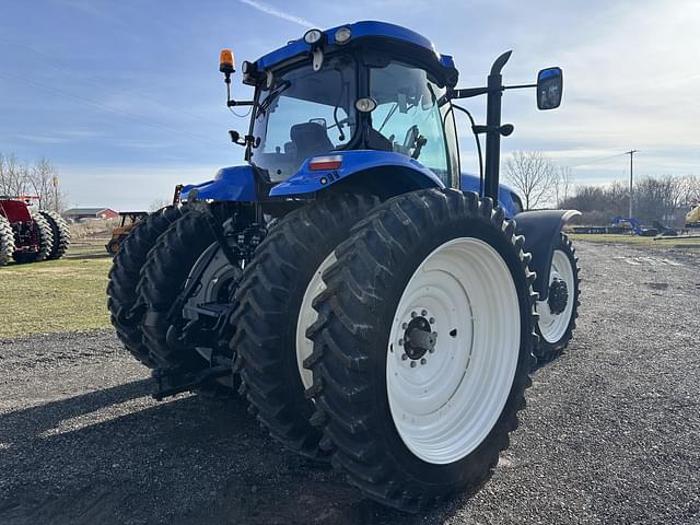 Image of New Holland T7.260 equipment image 4