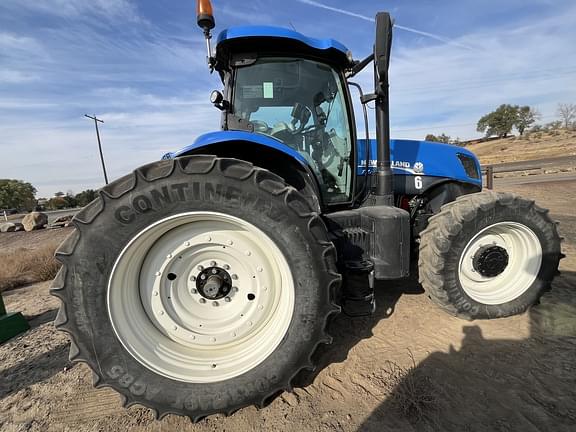 Image of New Holland T7.260 equipment image 4