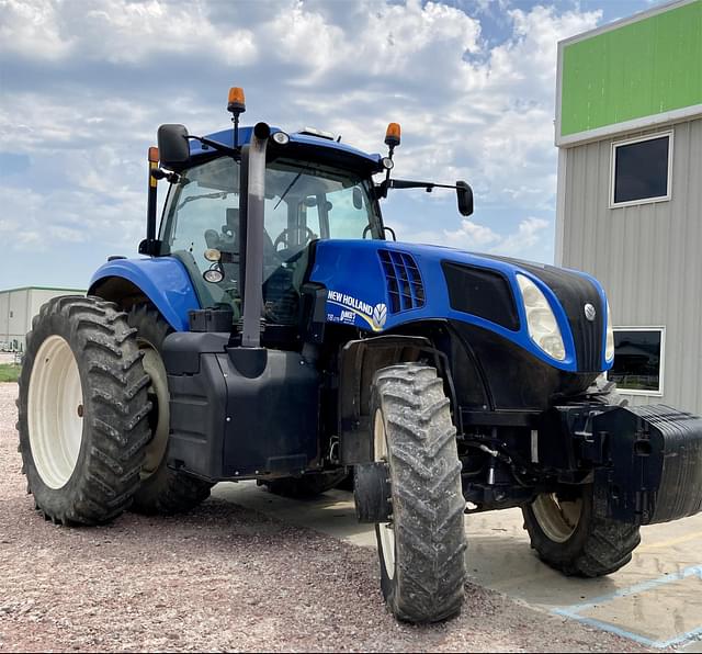 Image of New Holland T8.275 equipment image 2