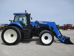 Main image New Holland T8.275 4