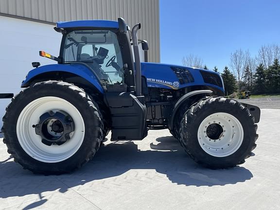 Image of New Holland T8.330 equipment image 1