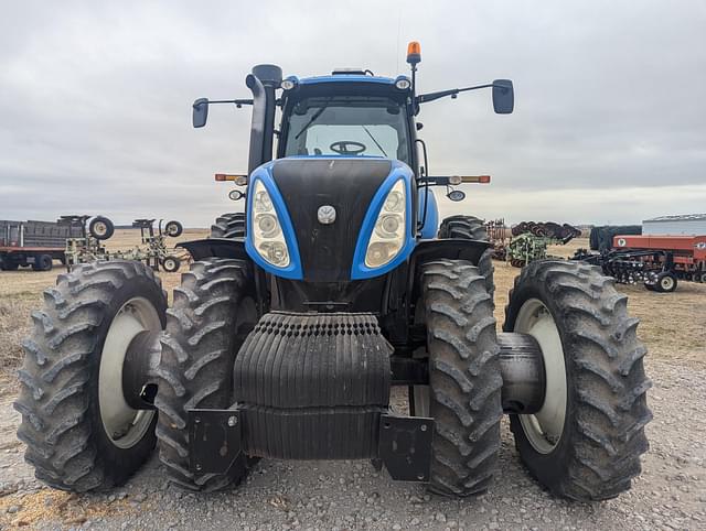 Image of New Holland T8.330 equipment image 1