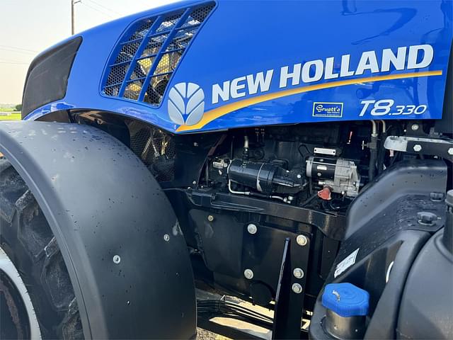 Image of New Holland T8.330 equipment image 2