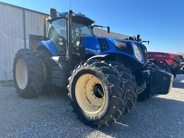 Image of New Holland T8.330 equipment image 1