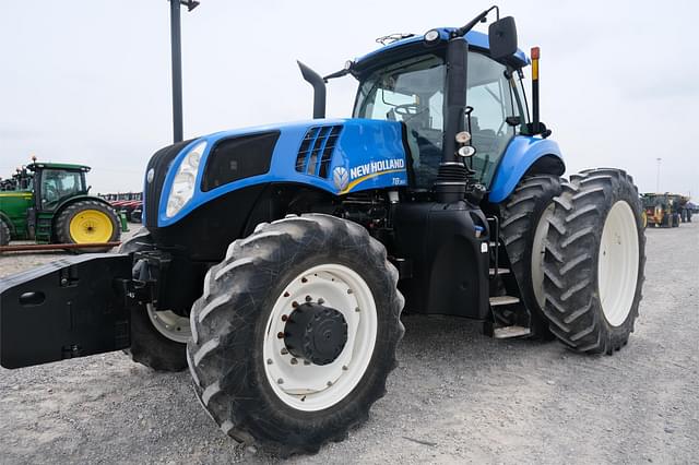 Image of New Holland T8.350 equipment image 2