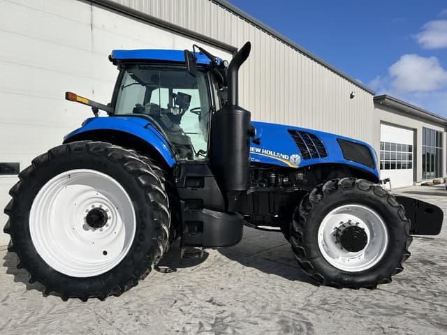 Image of New Holland T8.350 equipment image 3
