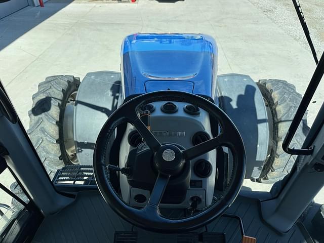 Image of New Holland T8.360 equipment image 1