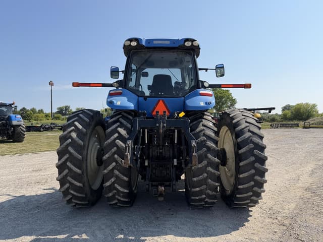 Image of New Holland T8.360 equipment image 3