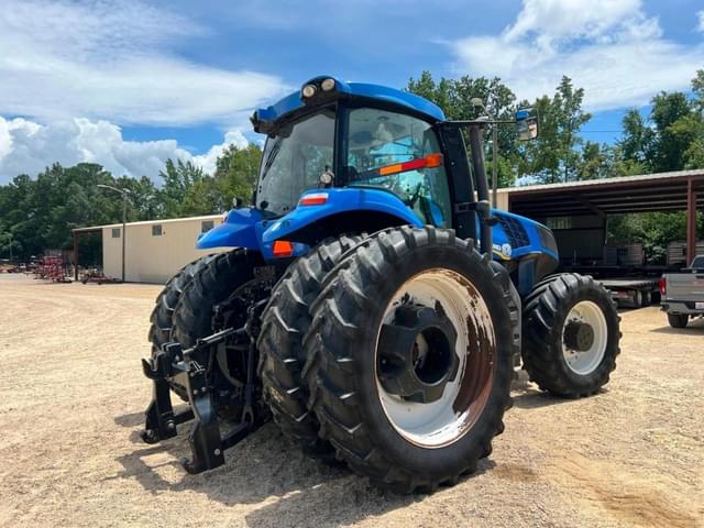 Image of New Holland T8.360 equipment image 4