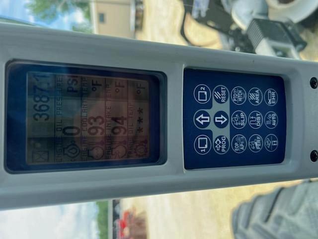 Image of New Holland T8.360 equipment image 1