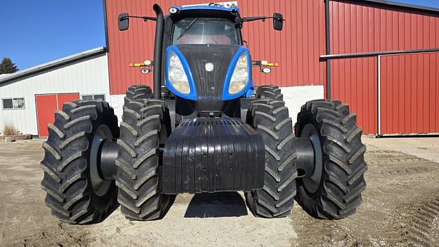 Image of New Holland T8.390 equipment image 2