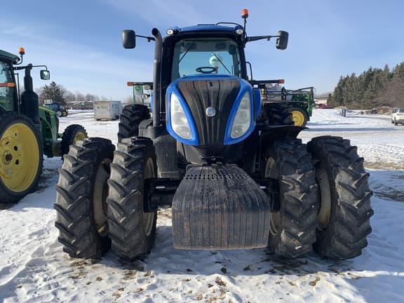 Image of New Holland T8.390 equipment image 3
