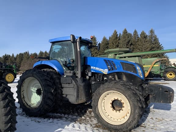 Image of New Holland T8.390 equipment image 3
