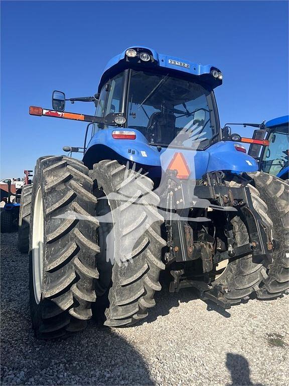 Image of New Holland T8.390 equipment image 4