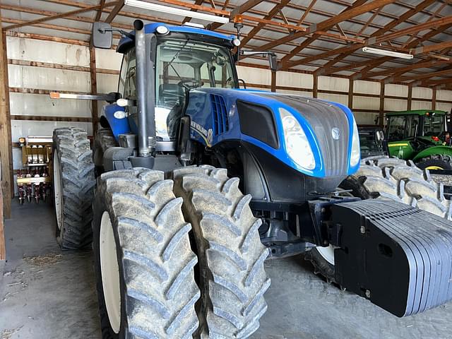Image of New Holland T8.390 equipment image 2