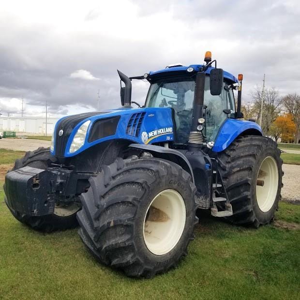 Main image New Holland T8.435