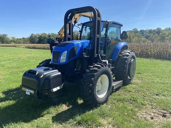 Image of New Holland TS6.110 equipment image 2