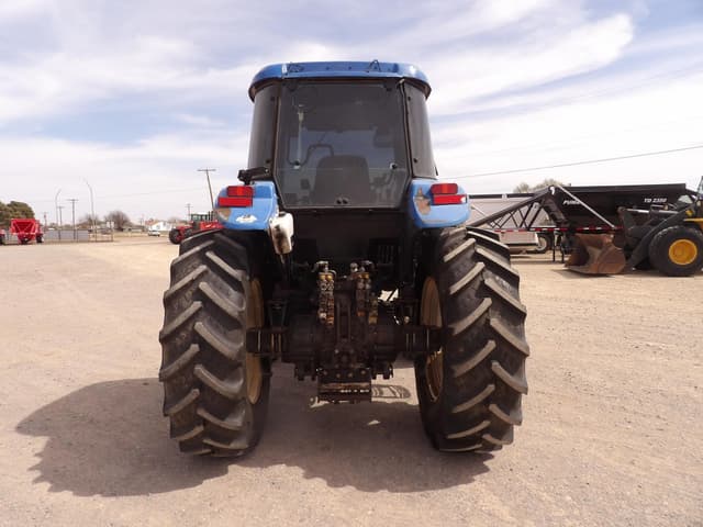 Image of New Holland TS6.110 equipment image 3