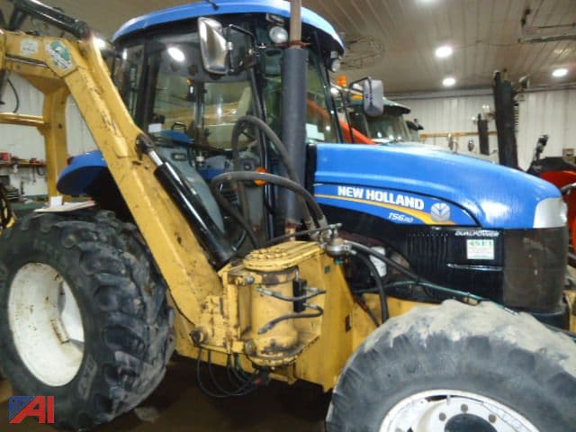 Image of New Holland TS6.110 equipment image 2