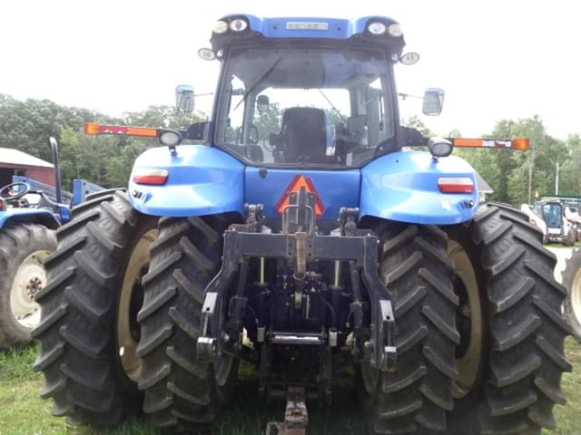 Image of New Holland T8.390 equipment image 2
