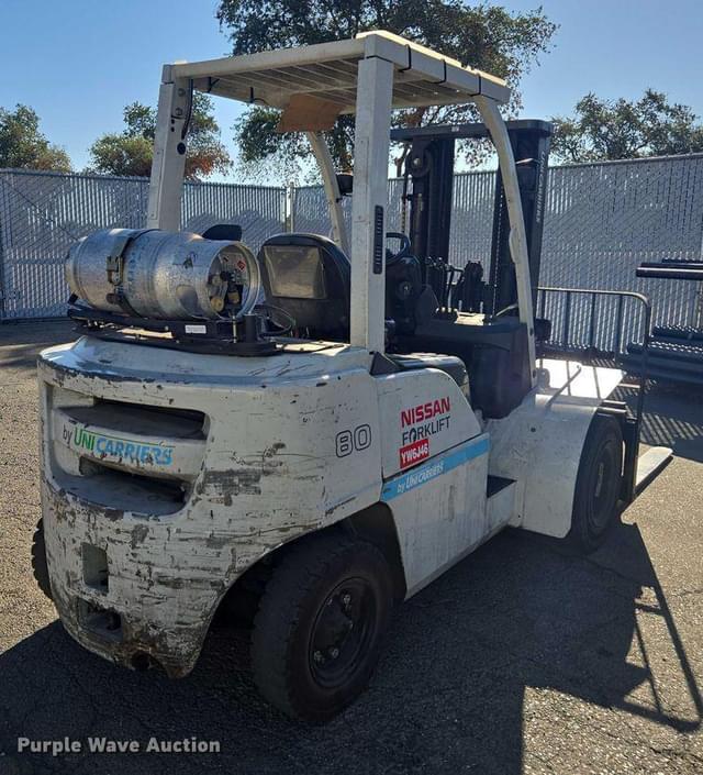 Image of Nissan 80 equipment image 4