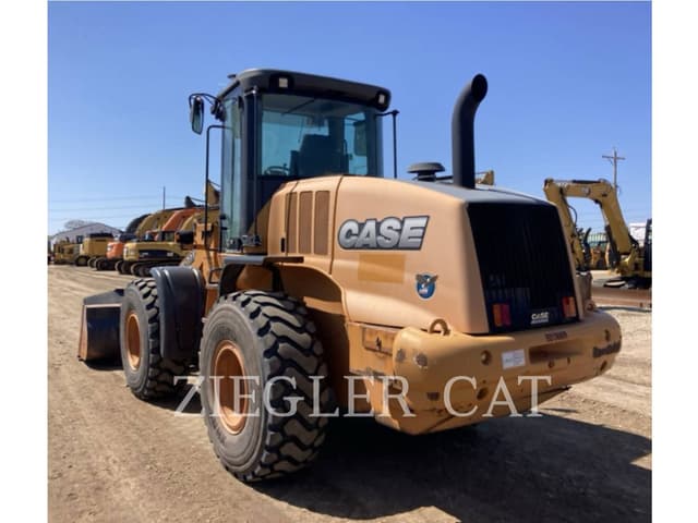 Image of Case 621F equipment image 3