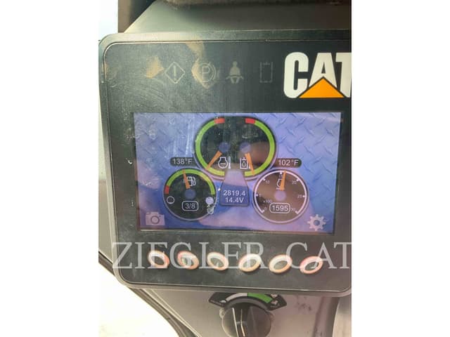 Image of Caterpillar 257D equipment image 4