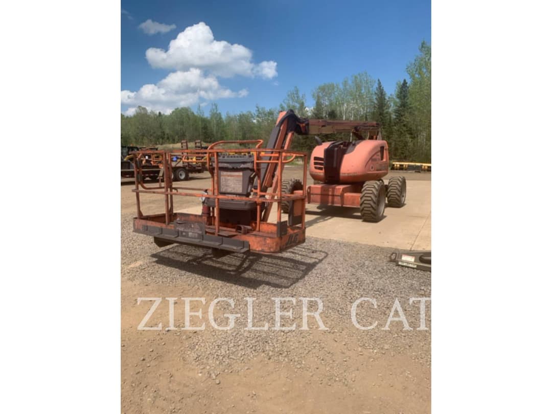 Image of JLG 600AJ Image 0