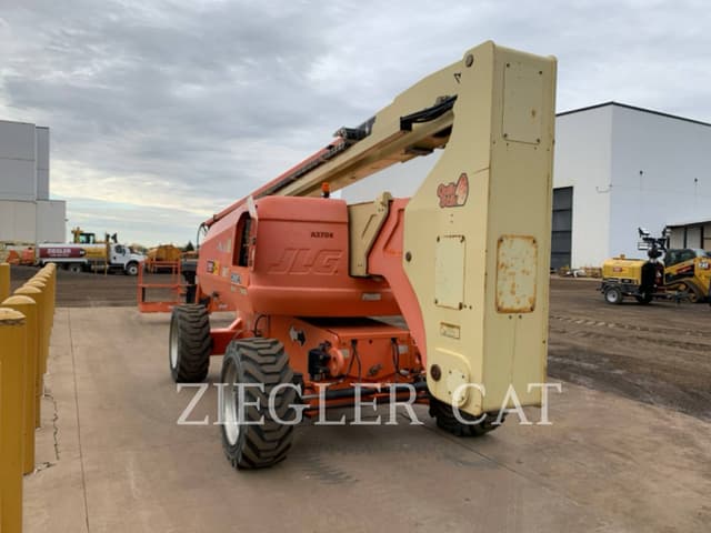 Image of JLG 800AJ equipment image 2