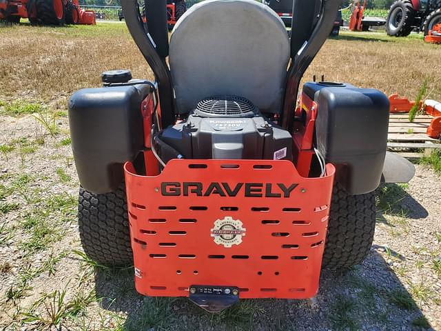 Image of Gravely Pro-Turn 60 Commercial equipment image 4