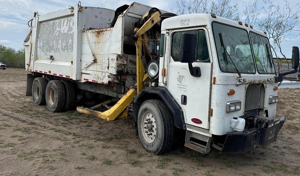 Image of Peterbilt 320 Primary image