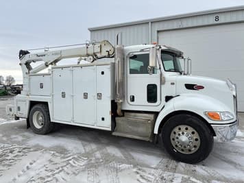 Main image Peterbilt 337