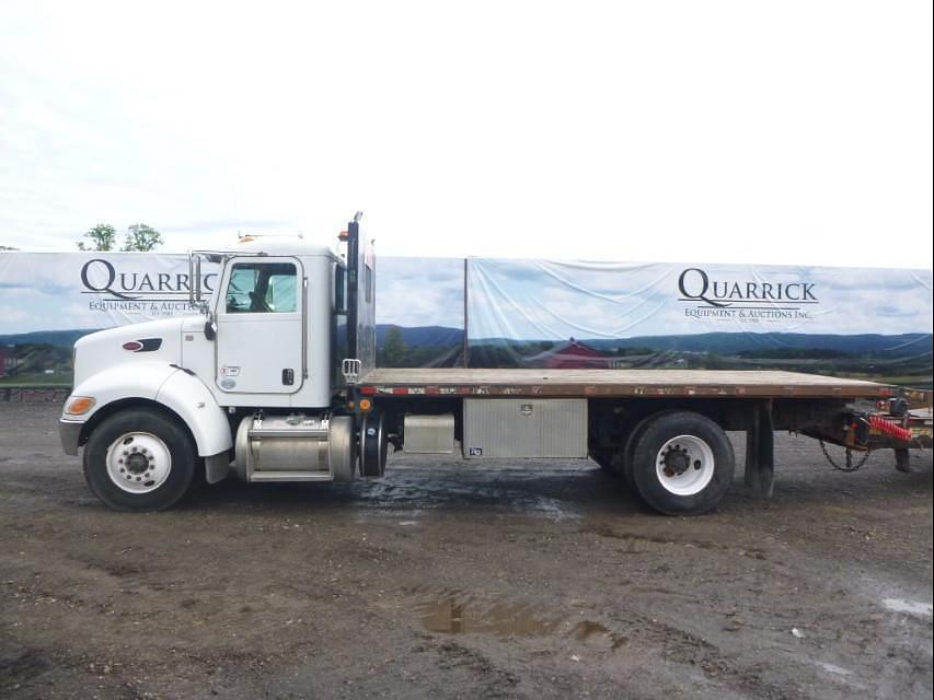 Image of Peterbilt 337 Primary image