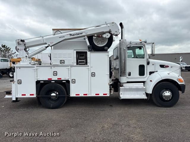 Image of Peterbilt 337 equipment image 3