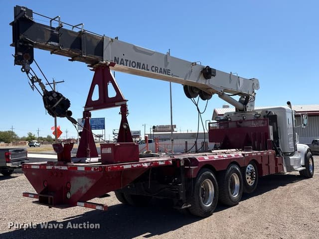 Image of Peterbilt 365 equipment image 4