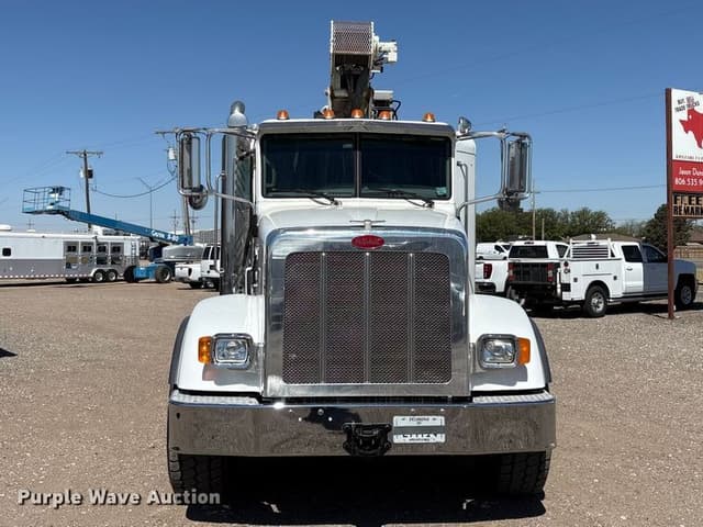Image of Peterbilt 365 equipment image 1