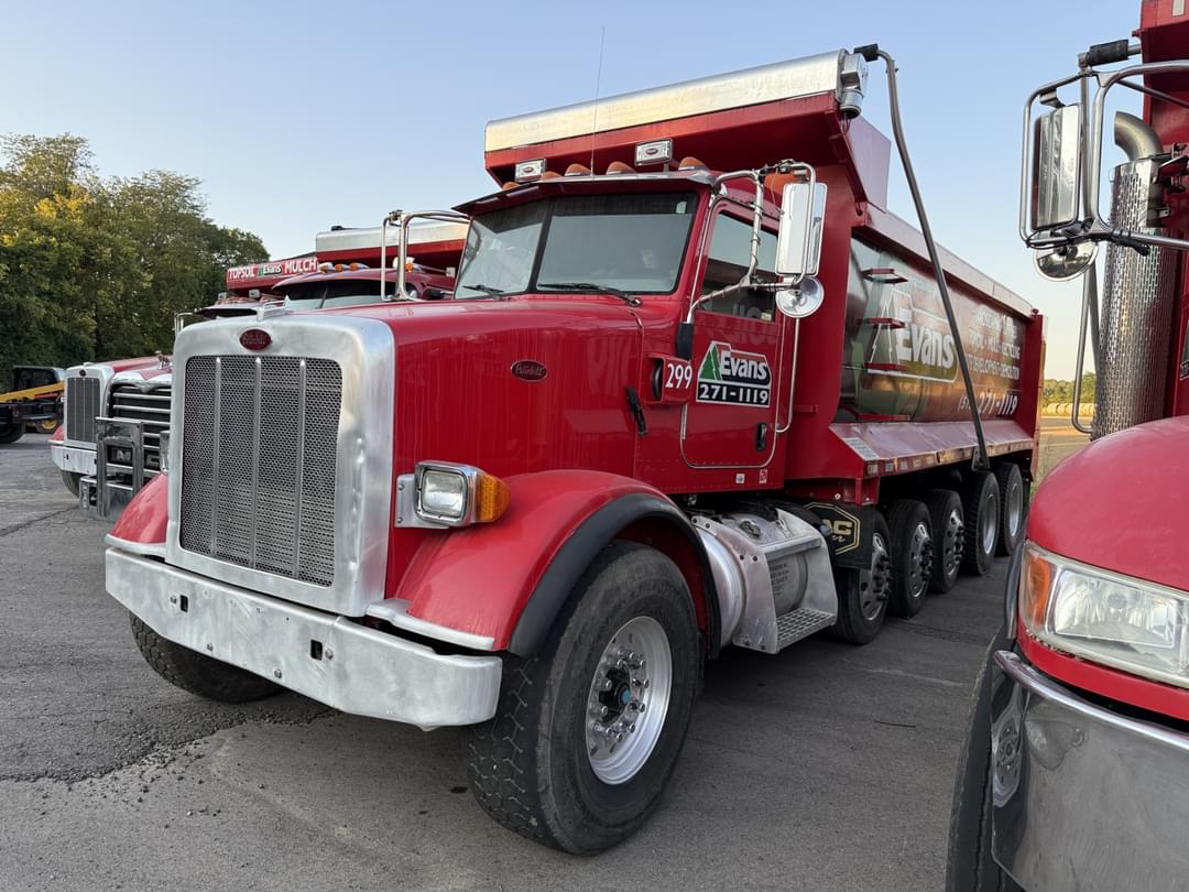 Image of Peterbilt 365 Primary image