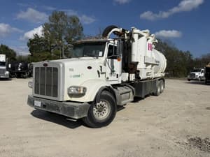 2014 Peterbilt 365 Image