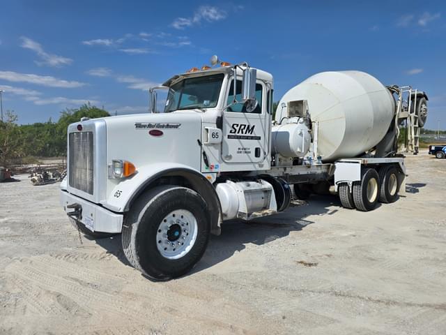 Image of Peterbilt 365 equipment image 2