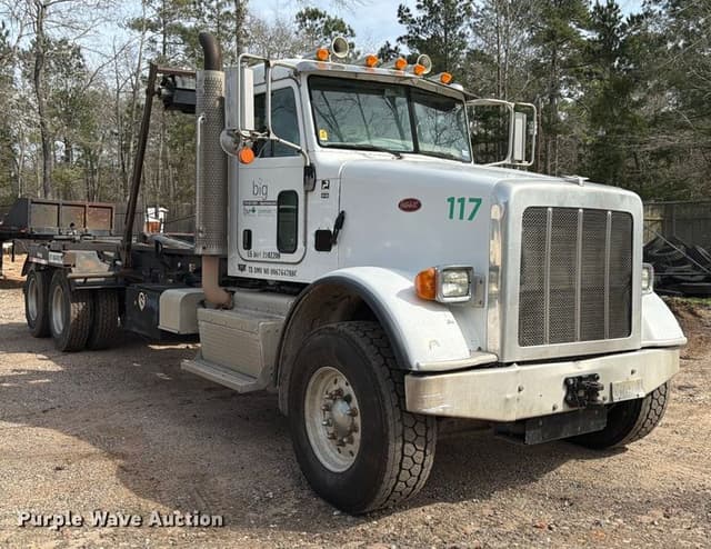 Image of Peterbilt 365 equipment image 2
