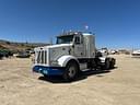 2014 Peterbilt 365 Image