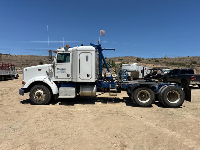 Image of Peterbilt 365 equipment image 1