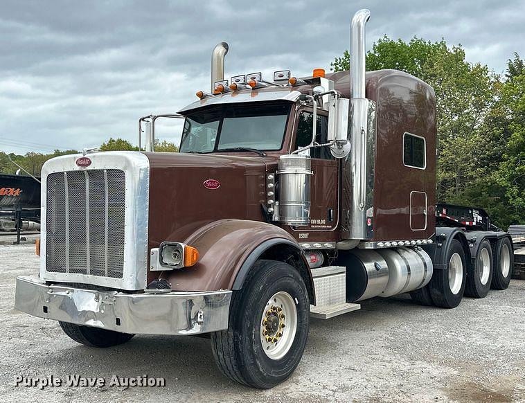 Image of Peterbilt 367 Primary image