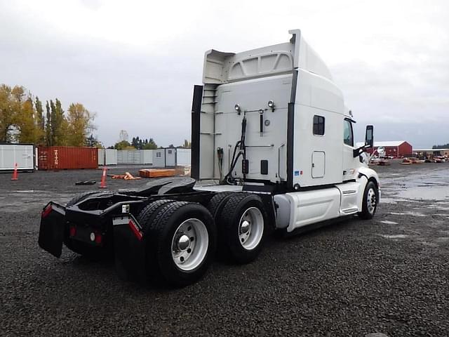 Image of Peterbilt 375 equipment image 3