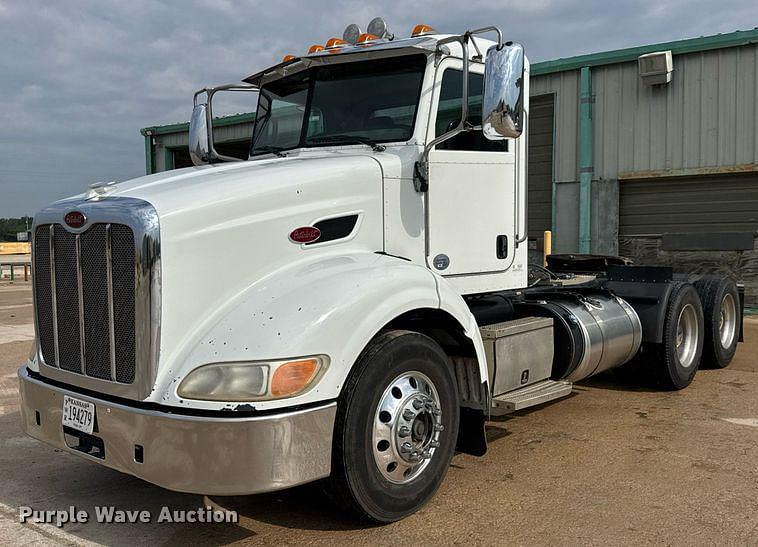 Image of Peterbilt 384 Primary image