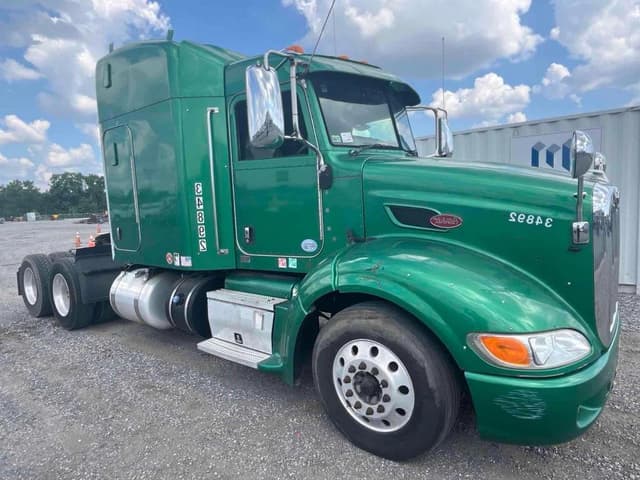 Image of Peterbilt 384 equipment image 3